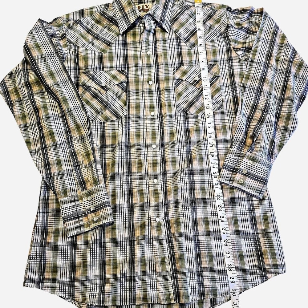 Ely Cattleman Men's Med Long Sleeve Button Down Pearl Snaps